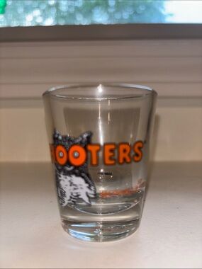 Hooters Honolulu, HI Collectible Shot Glass
